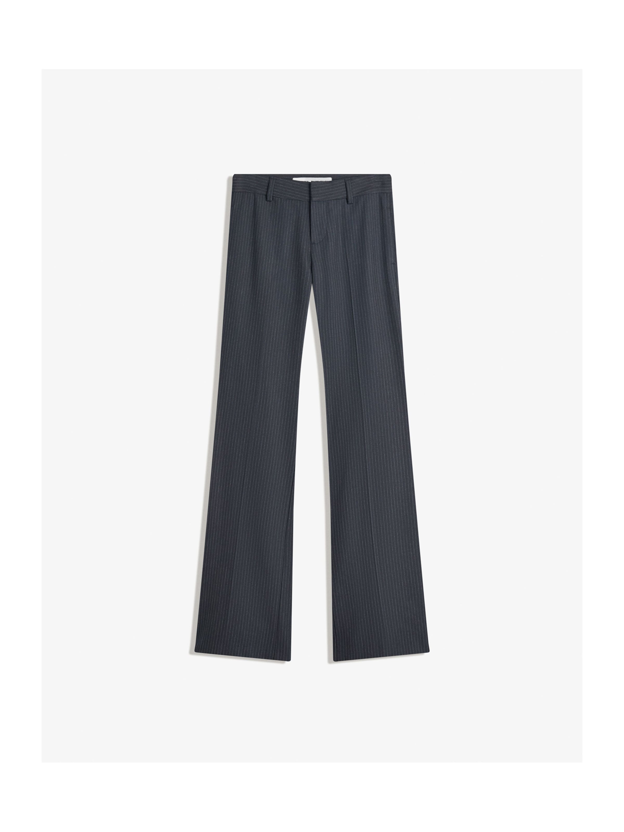 Bershka Bootcut Spodnie w kolorze niebieski: przód