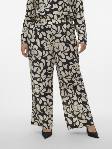 Vero Moda Curve Regular Broek 'GAJA' in Zwart: voorkant