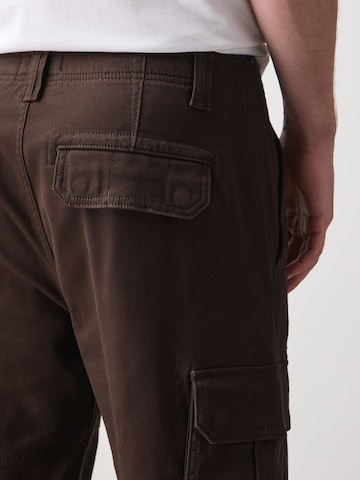 Next Slimfit Bojówki w kolorze brązowy