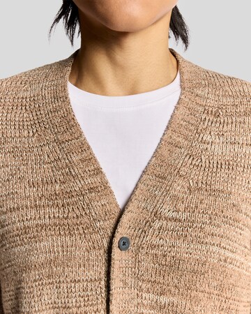 Lyle & Scott Gebreid vest in Bruin