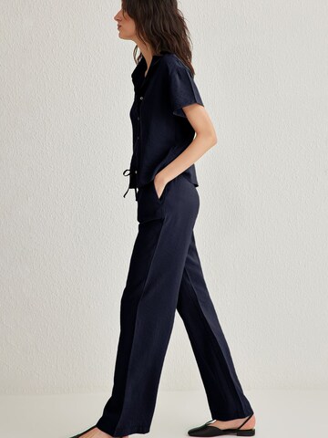 Pantalons de tailleur Trendyol en bleu
