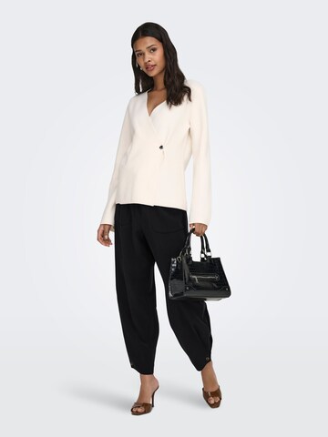 JDY Regular Trousers 'JDYasta' in Black