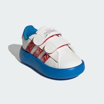 ADIDAS SPORTSWEAR Кроссовки 'Adidas x Marvel Spider-Man Grand Court' в Белый