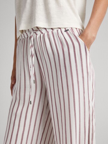 Pepe Jeans Loose fit Pants 'Gabina' in White