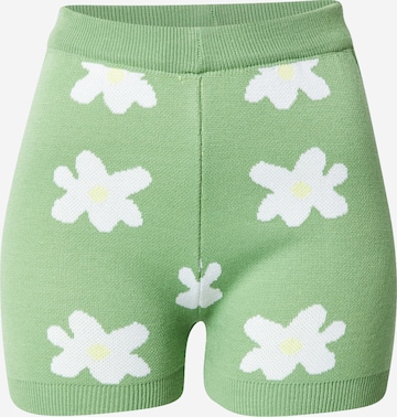 Daisy Street Skinny Shorts in Grün: predná strana