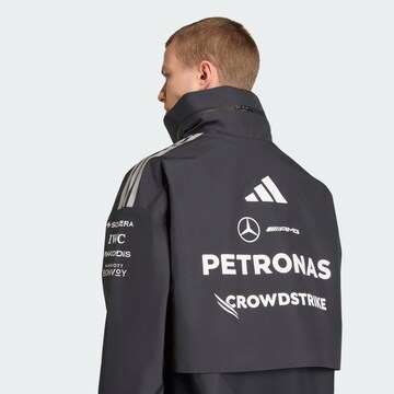 Veste de sport 'Mercedes-AMG Petronas Formula 1 Team' ADIDAS PERFORMANCE en noir