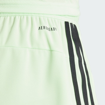 Regular Pantalon de sport 'Train Essentials' ADIDAS PERFORMANCE en vert