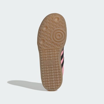 ADIDAS PERFORMANCE - Calzado deportivo 'Samba Messi' en rosa