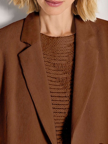 MADELEINE Blazers in Bruin