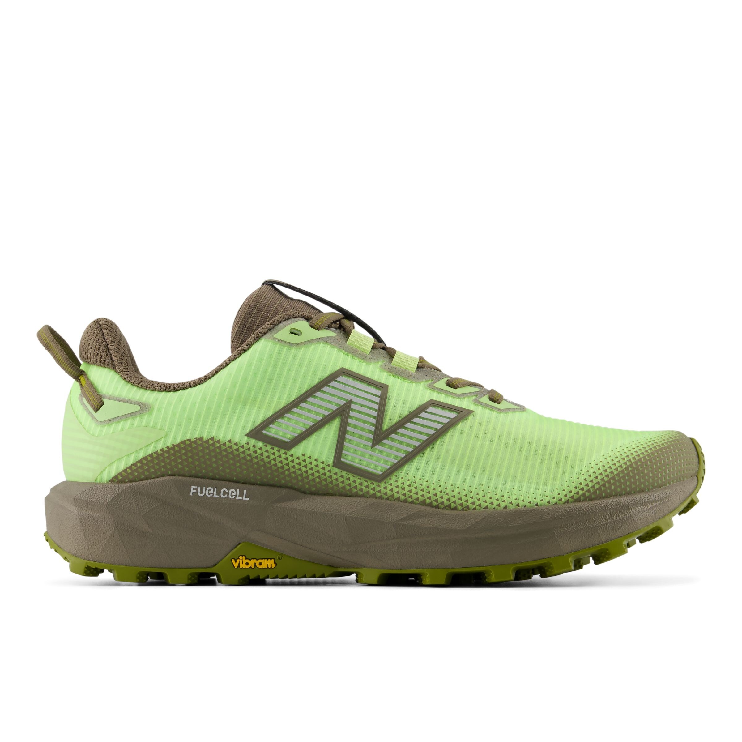 Chaussure de course 'FuelCell Rebel Trail' new balance en vert