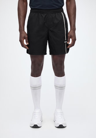 BOSS Regular Sportbroek 'Game 8' in Zwart: voorkant