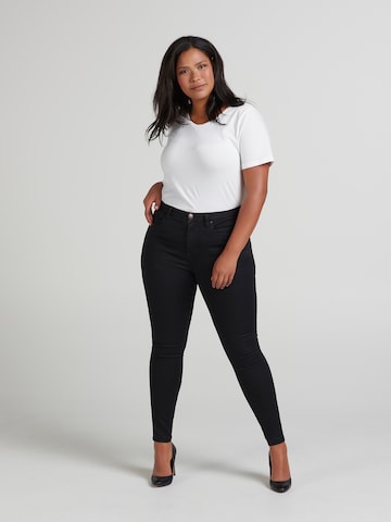 Slimfit Jeans 'AMY' di Zizzi in nero