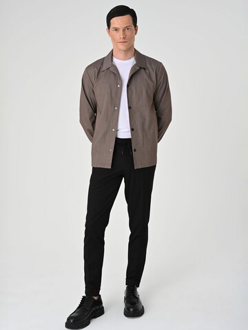 Antioch Between-seasons coat in Grey