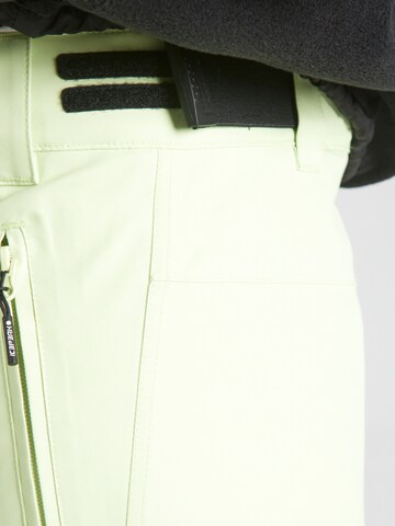 ICEPEAK - regular Pantalón deportivo 'Curlew' en verde