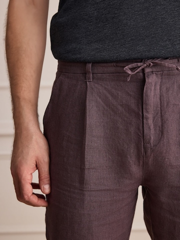 Next Regular Hose in Lila