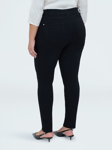 Skinny Jean Fiorella Rubino en noir