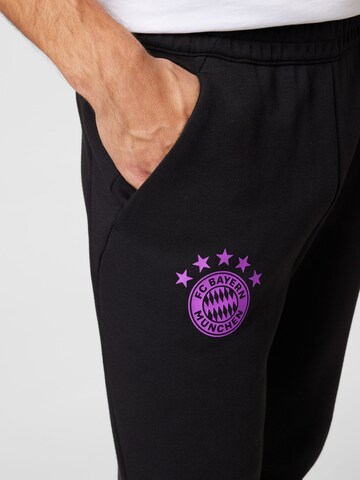ADIDAS SPORTSWEAR Úzky strih Športové nohavice 'FC Bayern München Designed for Gameday' - Čierna