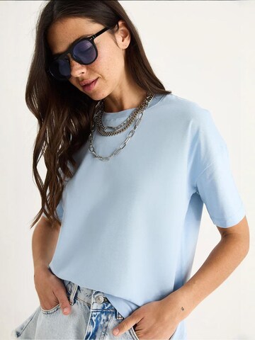 Bianco Lucci Shirt in Blauw