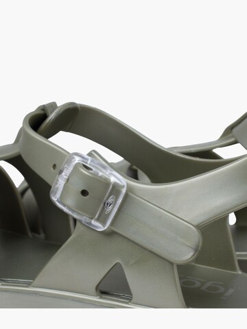 Claquettes / Tongs IGOR en vert