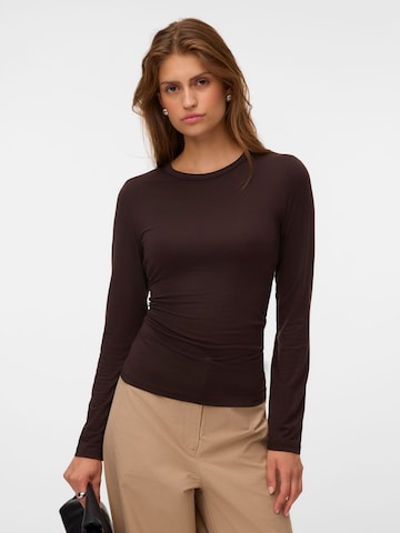 T-shirt 'VMADA' VERO MODA en marron : devant