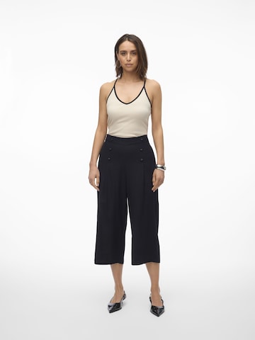 VERO MODA Regular Trousers 'GISELLE' in Black