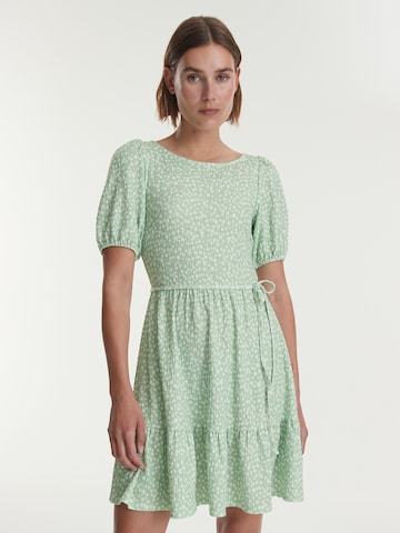 EDITED - Vestido 'Liah' en verde: frente