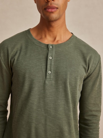 DAN FOX APPAREL Shirt 'Tjark' in Green