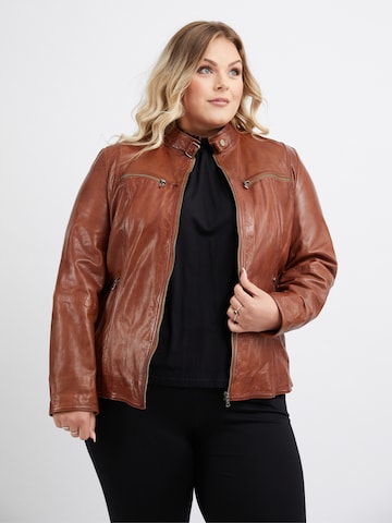 NO.1 by OX Between-Season Jacket in Brown: front