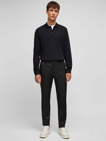 HECHTER PARIS Shirt in Black