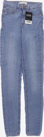 Gina Tricot Jeans in 27-28 in Blue: front