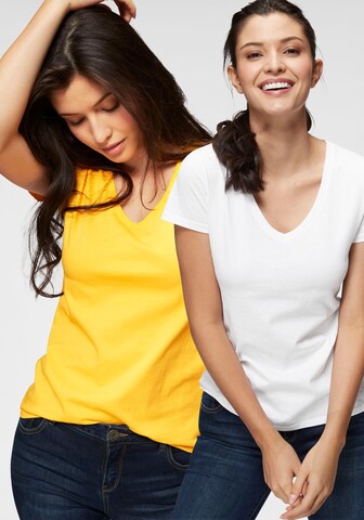 FRUIT OF THE LOOM Shirt in Yellow: front