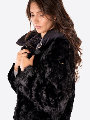 Manteau d’hiver 'O060KL00157' Yes Zee en noir