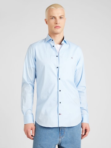 TOMMY HILFIGER Slim Fit Hemd in Blau: predná strana