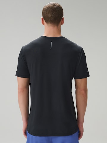 T-Shirt fonctionnel Next en noir