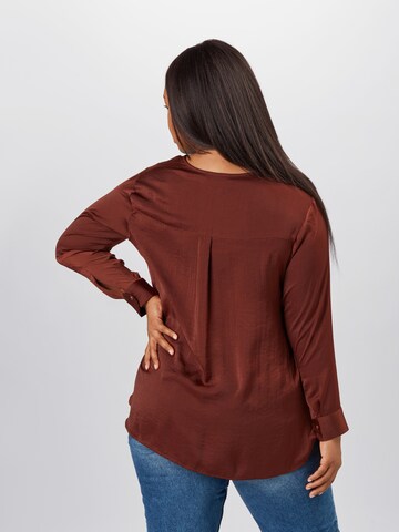 TRIANGLE Blouse in Bruin