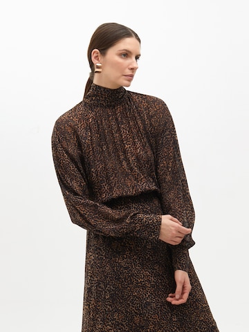 Lola Casademunt Kleid in Braun