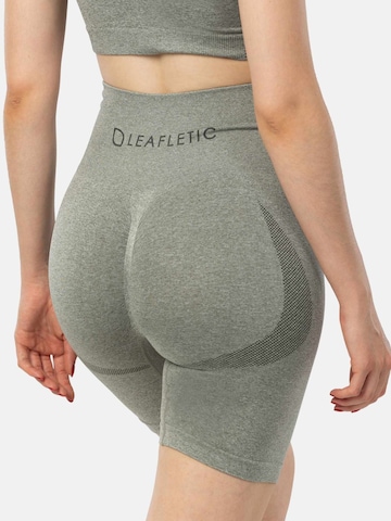 LEAFLETIC - Skinny Leggings 'Leafletic Women’s Shorts' en verde