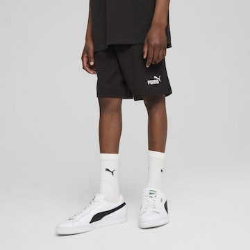 PUMA Regular Shorts in Schwarz