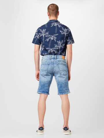 QS Regular Shorts in Blau