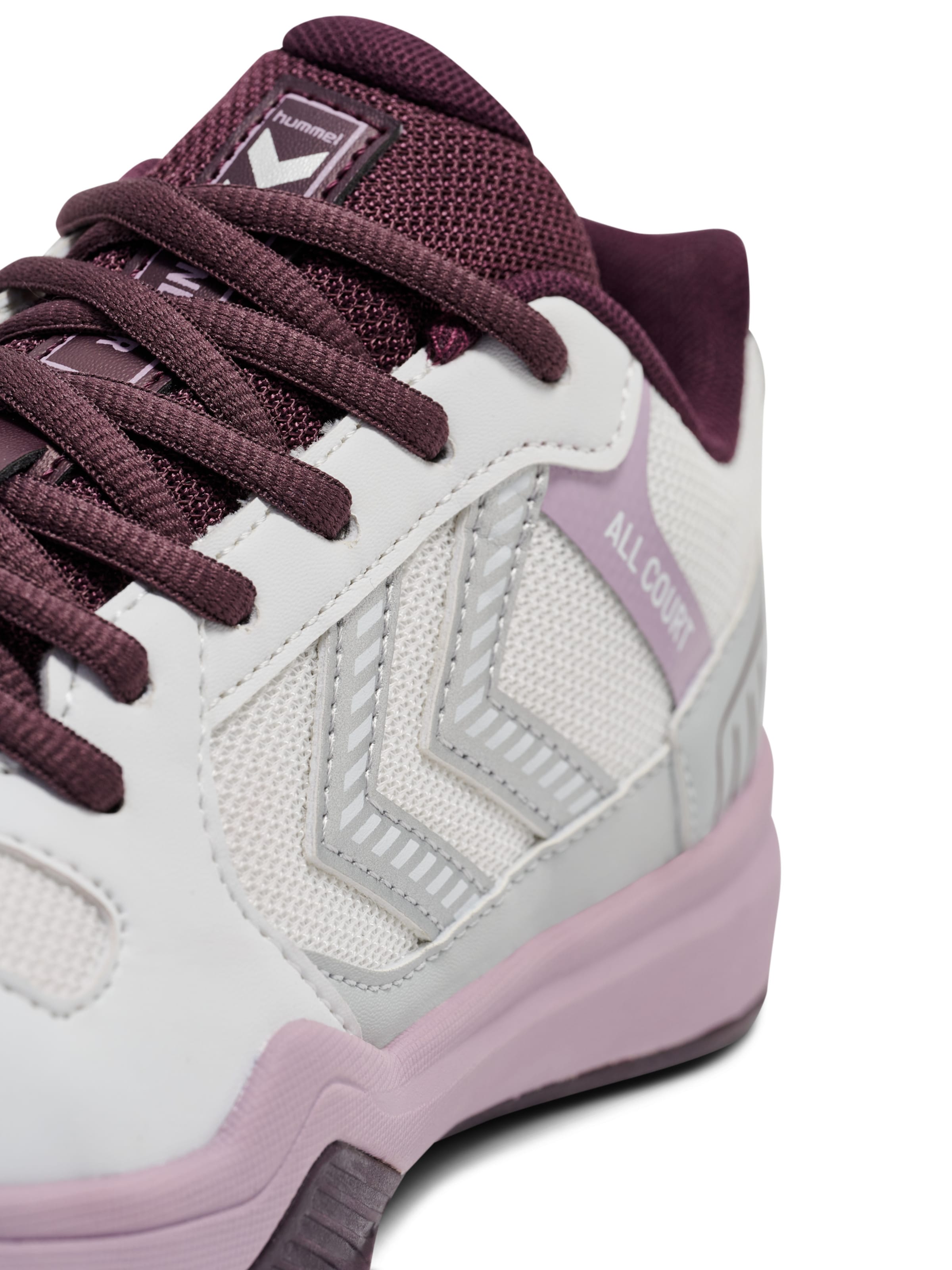 Hummel Athletic Shoes in White
