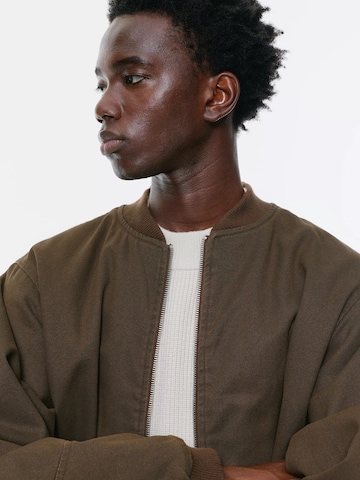 Pull&Bear Jacke in Braun