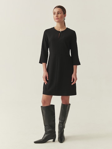TATUUM Платье в Черный