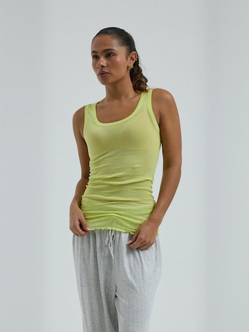 Seamless Basic Top ' Cotton ' in Gelb: Vorderseite