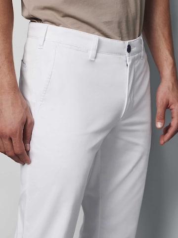 MEYER Regular Chino Pants in White