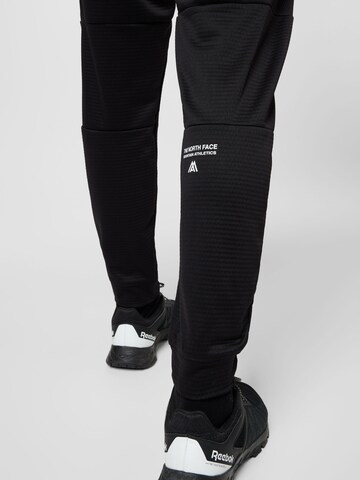 THE NORTH FACE - Slimfit Pantalón deportivo 'CANYONLANDS' en negro