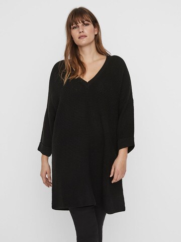 Vero Moda Curve Sweter 'Leanna' w kolorze czarny: przód