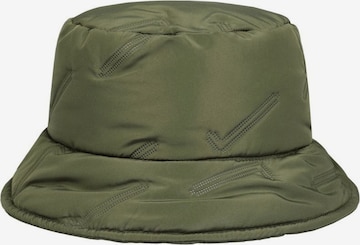 Scalpers Hat in Green: front