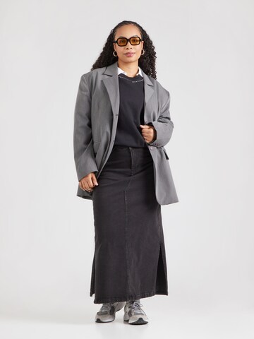 Vero Moda Curve Sweatshirt 'VMCLOTTE TRINA' in Black