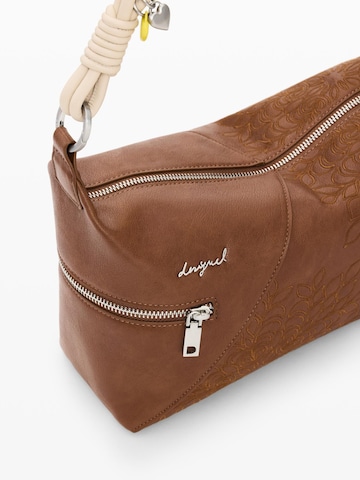 Desigual Наплечная сумка в Коричневый