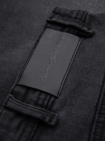 Ombre Regular Jeans‌‌‌‌‌‌‌‌ in Schwarz